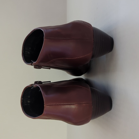 Hush Puppies Tottenham Leather Heeled Ankle Boots 9M Red Brown Granny - Picture 11 of 15